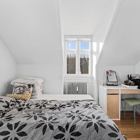 Rooms In Quiet White Villa Apartment Hortensiavej 8 On Frederiksberg C Copenhagen Exterior photo